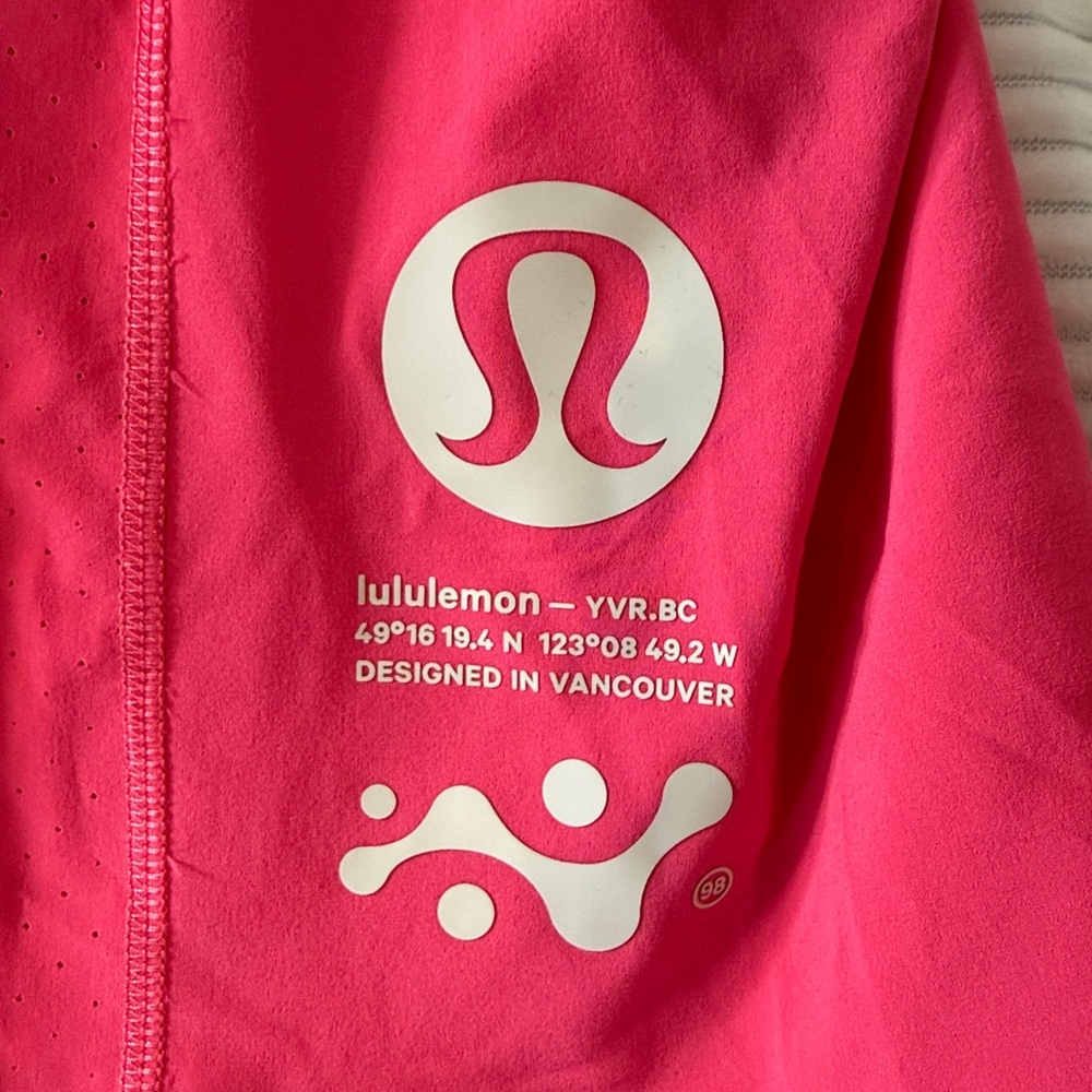 lululemon athletica nulux road to trail sonic pink shorts size 12 - Picture 5 of 8